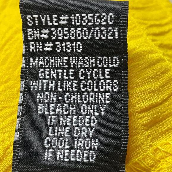 BCX On Off Shoulder Top Womens Medium Yellow Ruched Front Smocked Back Puff Slv - Picture 8 of 8